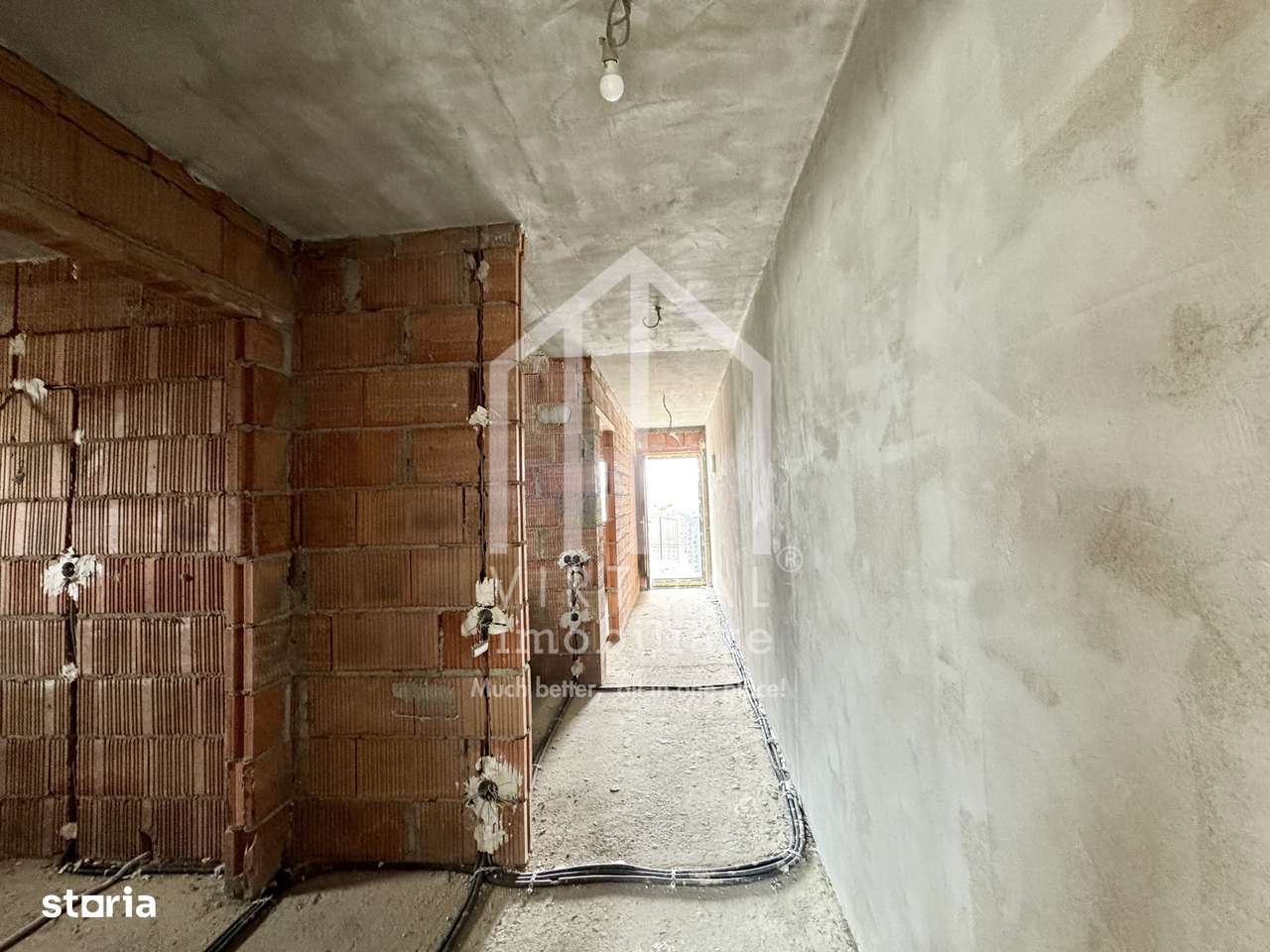 Duplex cu 3 camere, 103mp utili+2 balcoane, 267mp teren, Cristian-7