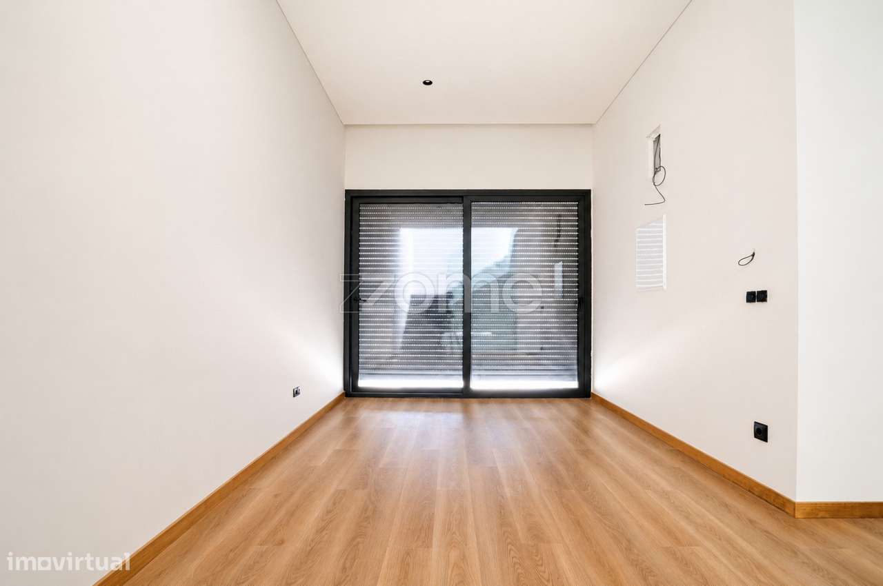 Moradia de luxo T5 Amares-22