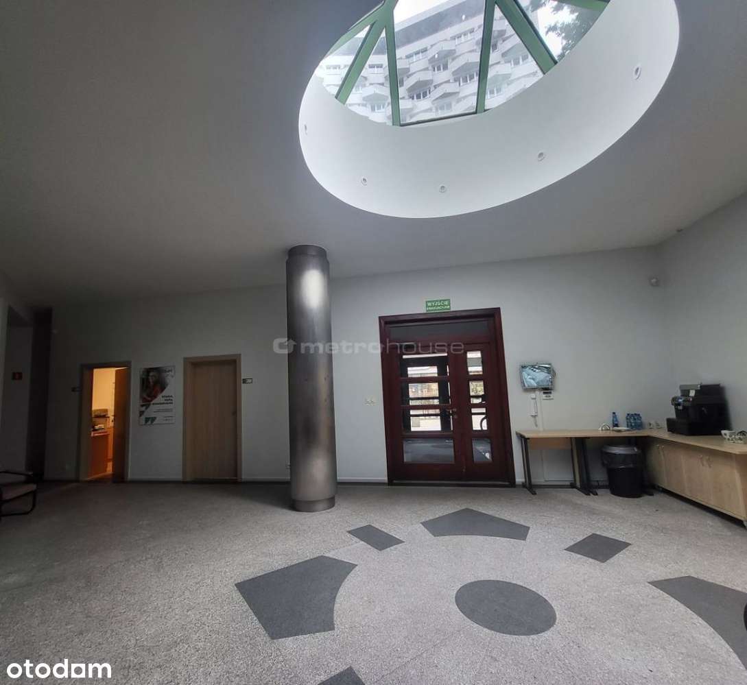 Do sprzedaży atrakcyjny lokal biurowo- usługowy-1