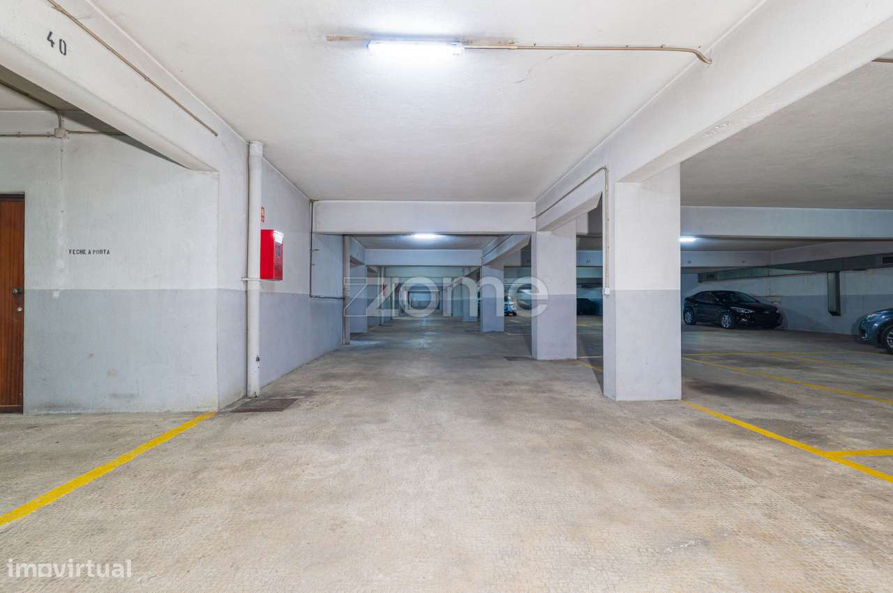 Apartamento T4 em Oeiras com vista mar-25