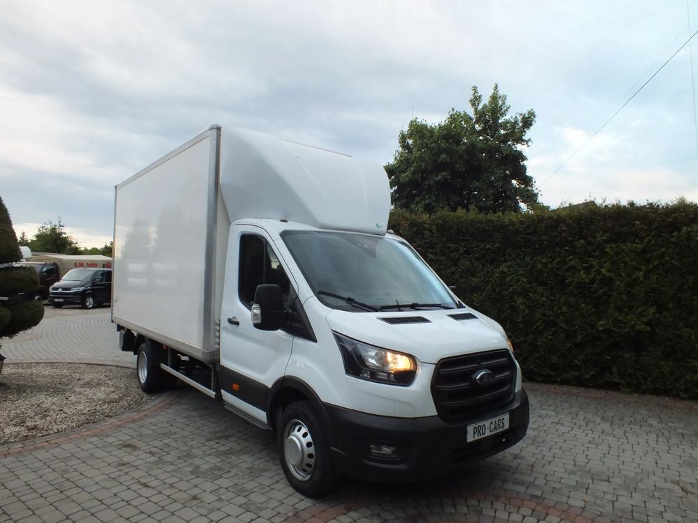 Ford Transit 2023