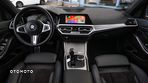 BMW Seria 3 320i M Sport - 23