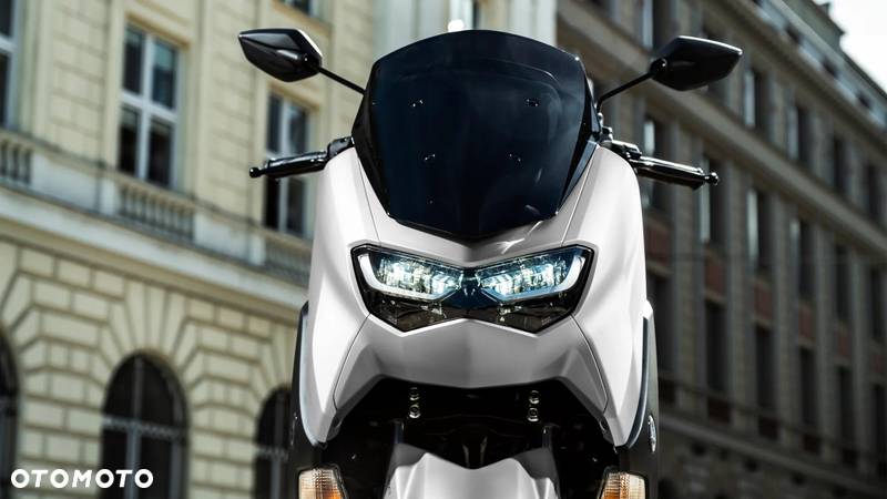 Yamaha NMAX - 24