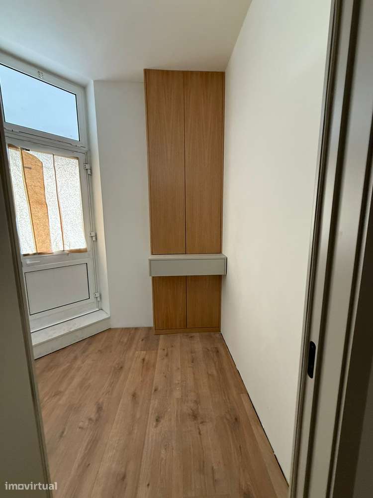 Apartameto t3 novo e moderno a 100 mts da praia-17