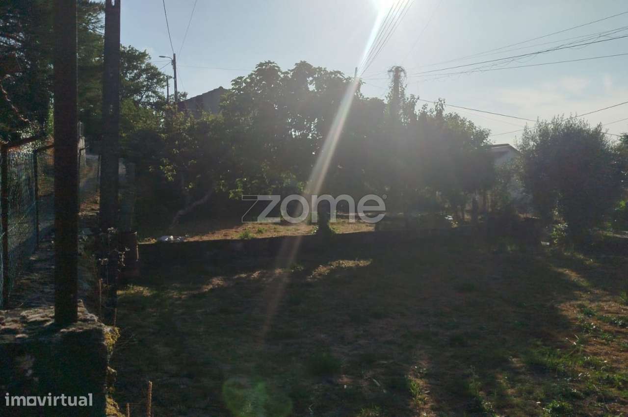 Moradia em Pedra com quintal em Matados, a 5 minutos Mangualde-12