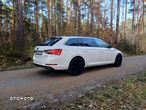 Skoda Superb 2.0 TDI Ambition - 4