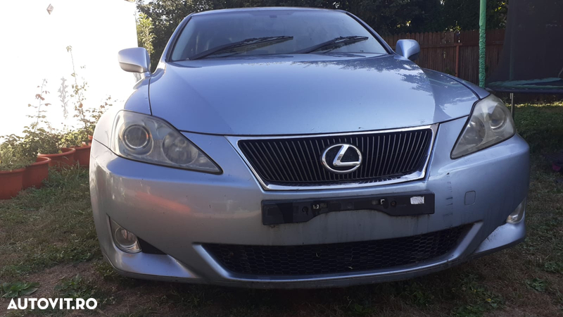 Pompa injectie Lexus IS 220 2.2 diesel - 2