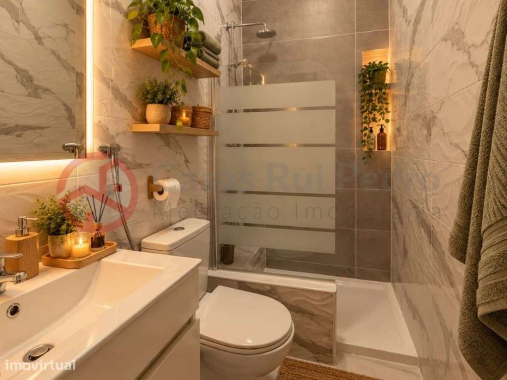 Loja Transformada em Dois Apartamentos Remodelados, Excelente Oport...-18