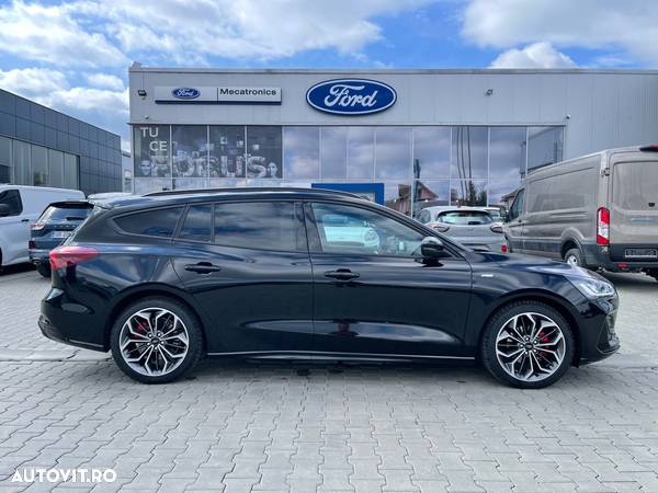 Ford Focus 1.0 EcoBoost MHEV ST-Line X - 1