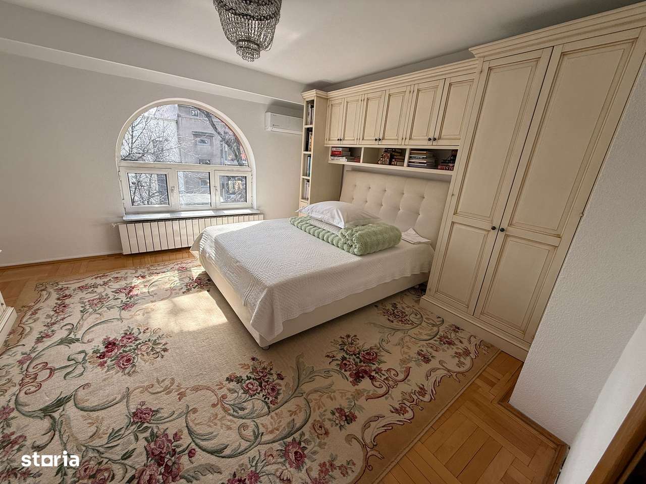 Apartament + Mansarda + Subsol in villa - Dorobanti