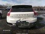 Volvo XC 40 T5 AWD Momentum - 9