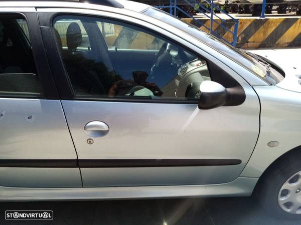 Porta Frente Direito Peugeot 206 Sw (2E/K) - 1