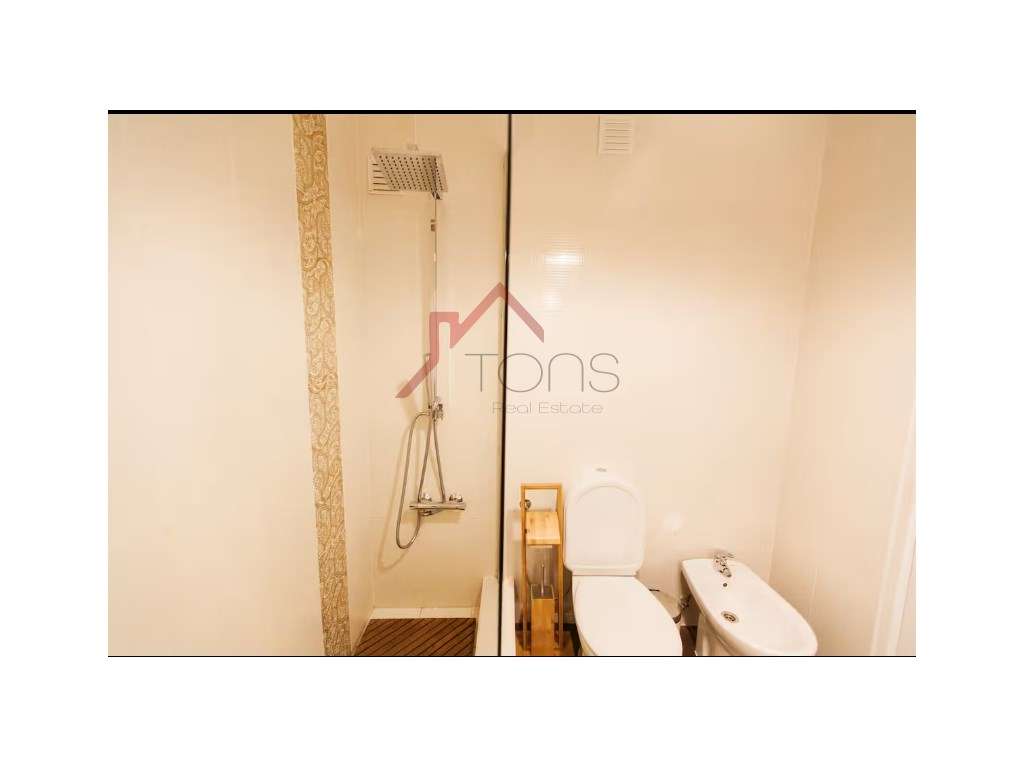 Apartamento T1 Remodelado com elevador em Quarteira, Loulé.-13