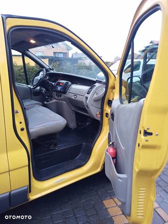 Renault Trafic - 6