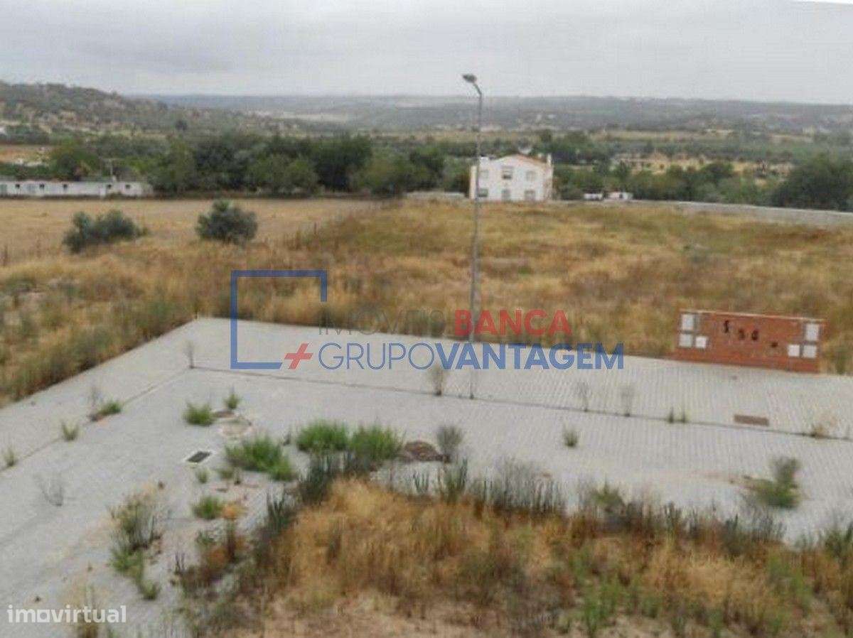 Terreno misto com 489m2 no Sítio do Curral, Alvito, para construção... - Grande imagem: 1/4