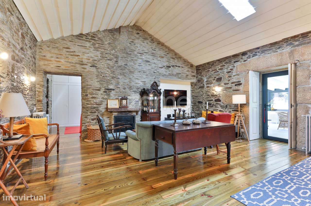 Quinta com 14 Hectares em Pleno Douro Vinhateiro - Grande imagem: 1/60