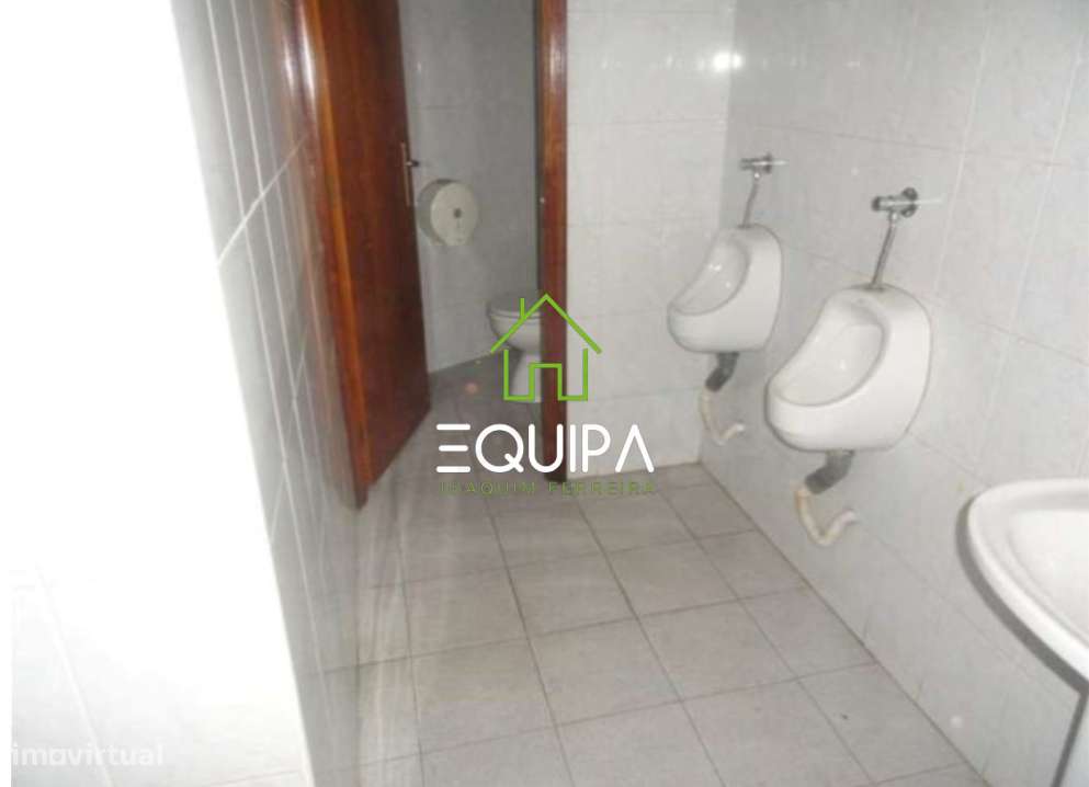 Loja em São Tiago e Mascotelos- Guimarães - Grande imagem: 4/10