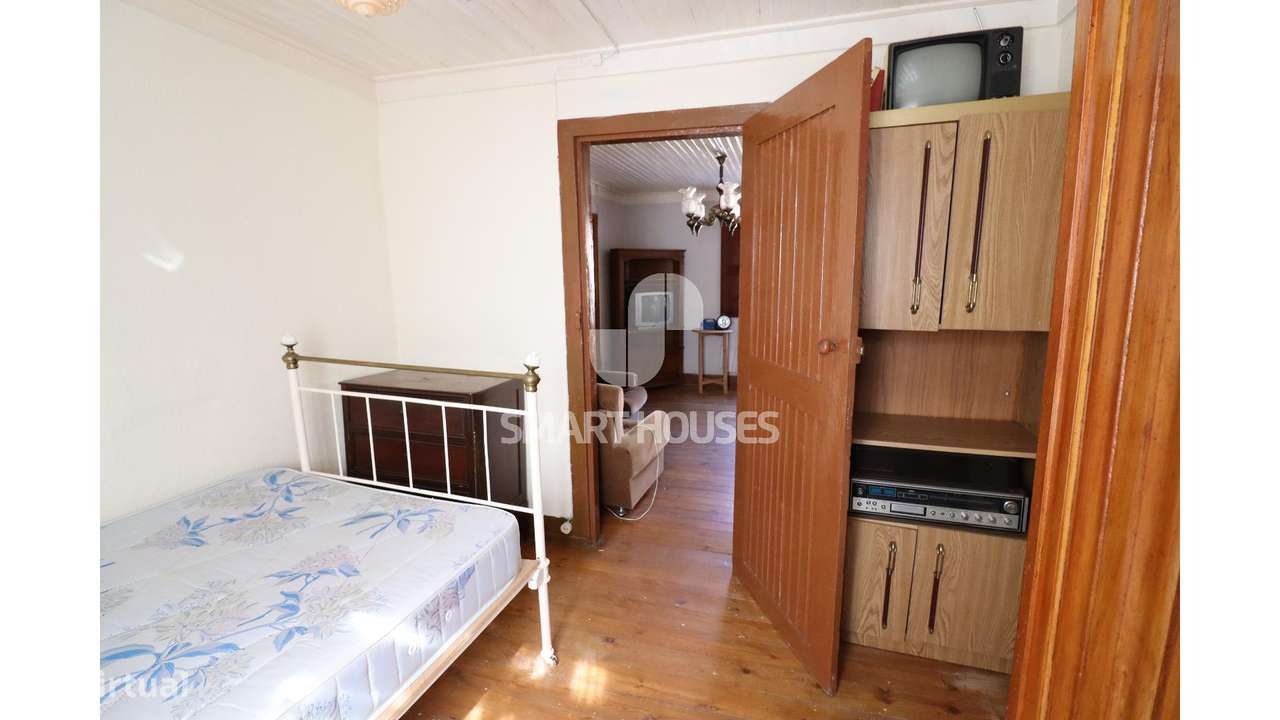 Moradia T2 Couto do Mosteiro c/ terreno-10