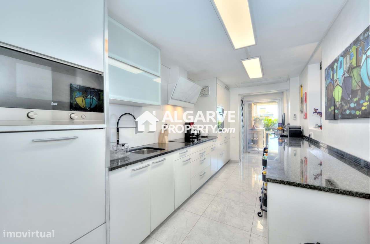 Luxuoso T3 penthouse dentro do Campo de Golfe c/ vista maravilhosa em - Grande imagem: 4/29