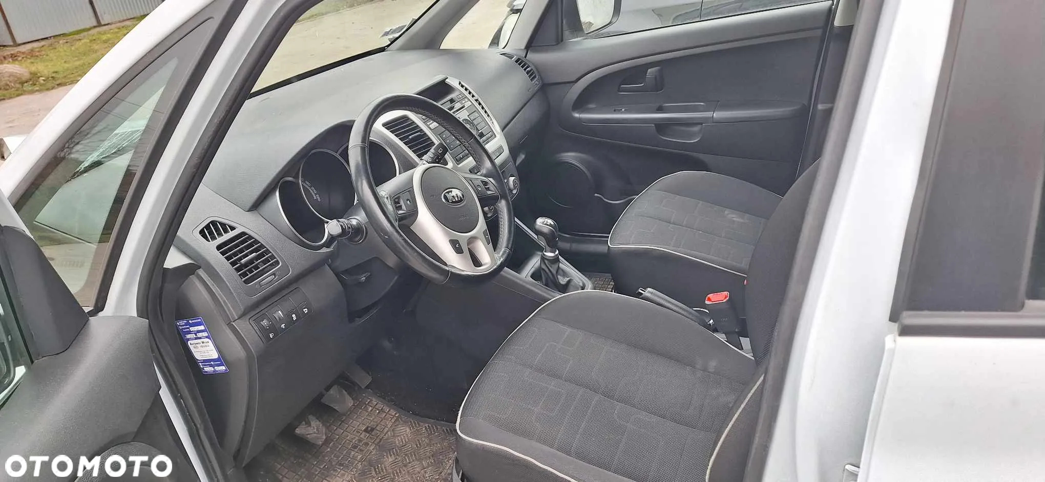 KIA VENGA 1,6CRDI 128KM silnik - 7