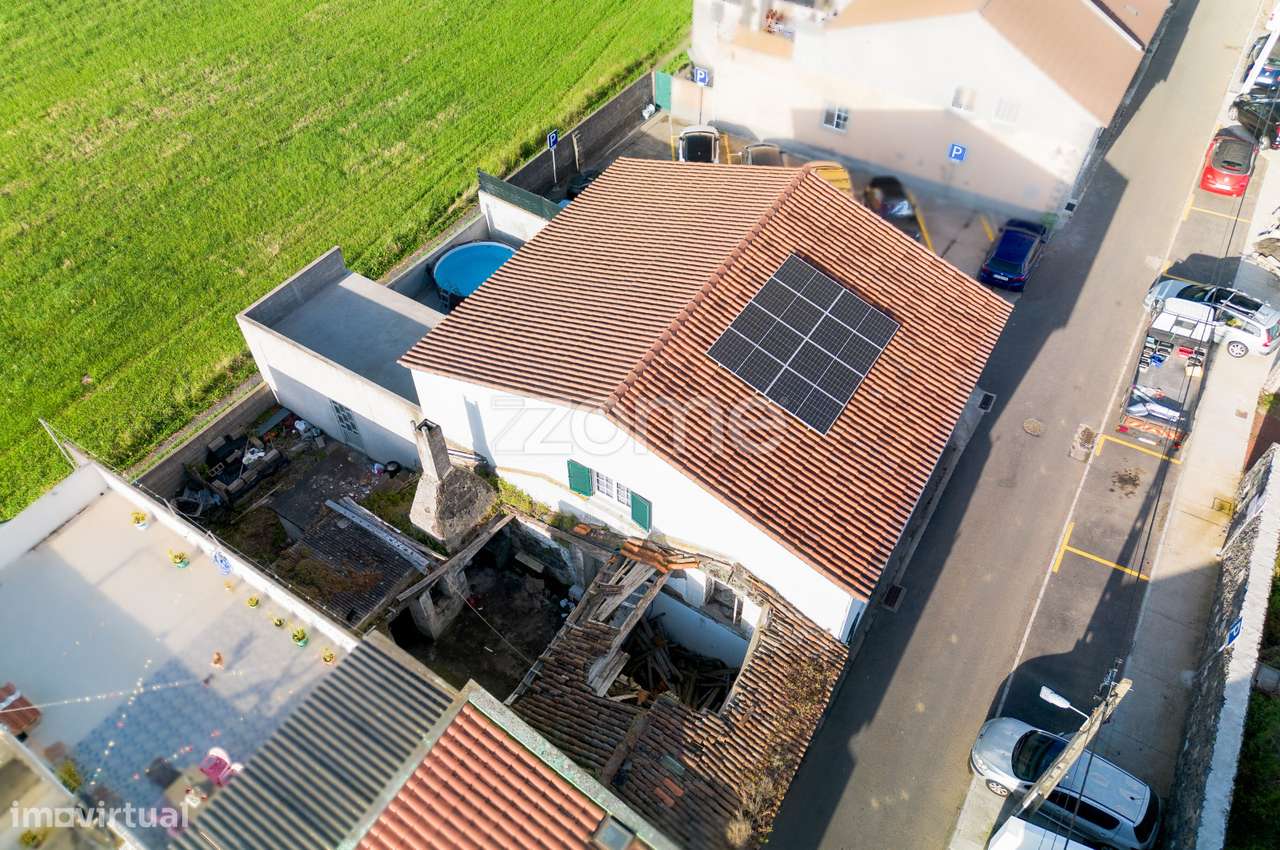 Moradia T6+1 com Terraço, Vista Mar e Ruína – Santa Bárbara-22