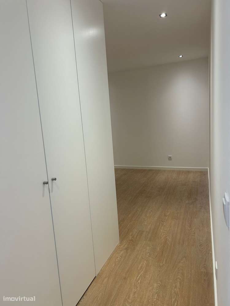 T3 +1 Duplex NOVO no Empreendimento Varandas do Pinheiro-28