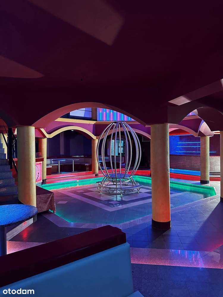 Obiekt mieszkaniowo -usługowy na 1,35 ha działce- LUBIEŃ-10