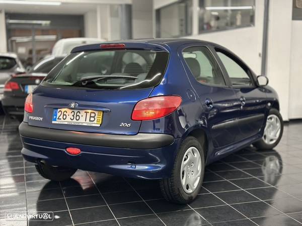 Peugeot 206 1.1 XT - 7