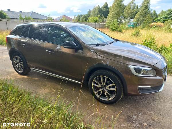 Volvo V60 D3 Drive-E Momentum - 8