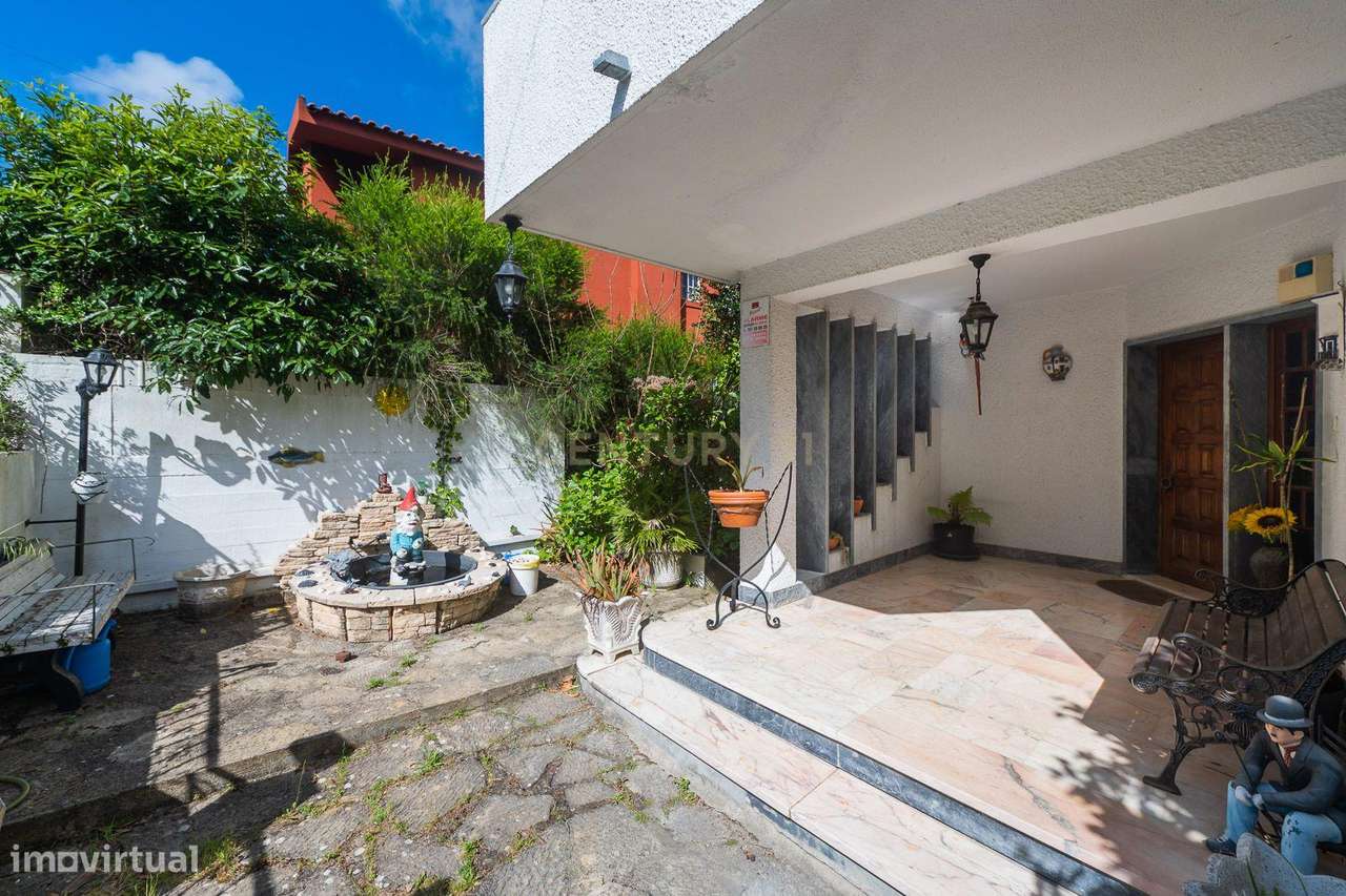 Sintra moradia T5,  lote com 360m2, garagem 65m2-5