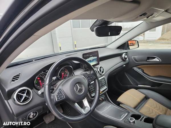 Mercedes-Benz GLA 220 4MATIC - 9