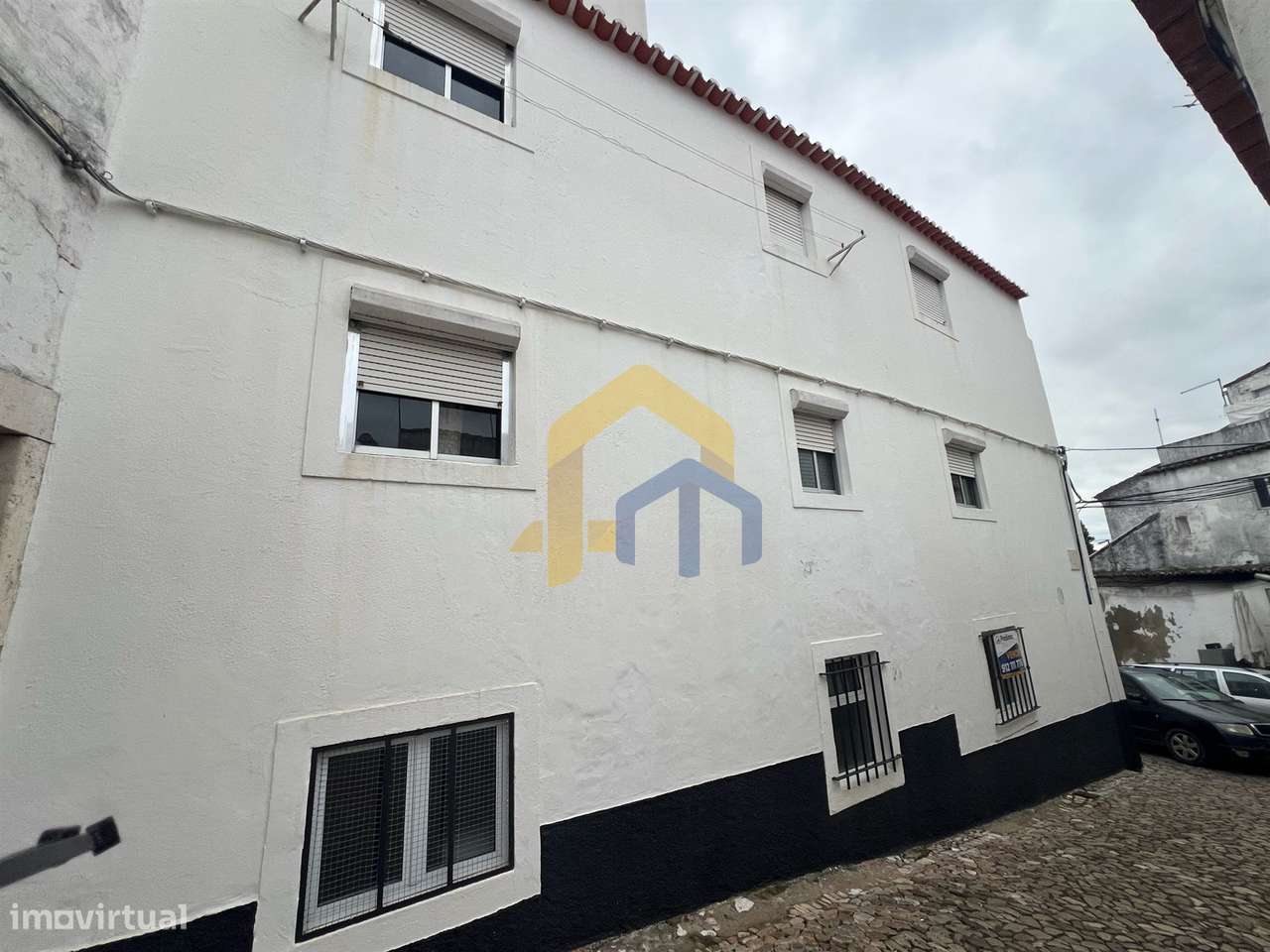 Moradia em Banda com Duas Habitações Independentes – Centro Histórico-22