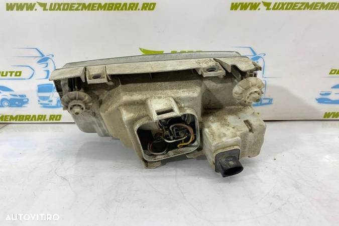 Far dreapta 96249600 Volkswagen VW Polo 3 6N  [din 1994 pana  2001] seria - 3