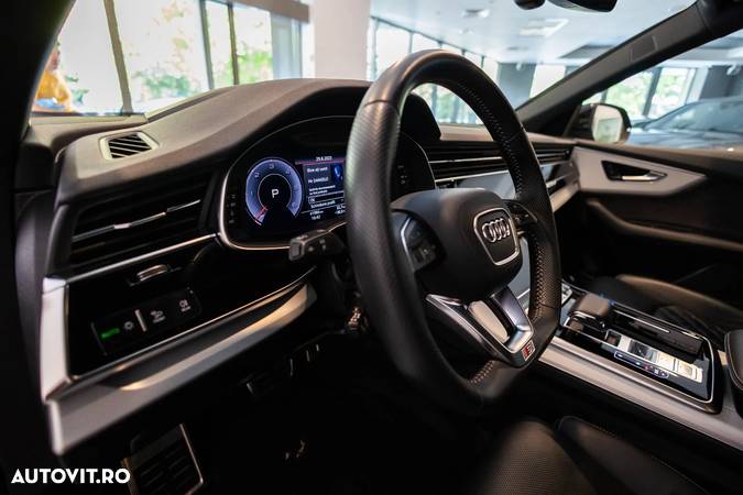 Audi Q8 3.0 50 TDI quattro Tiptronic - 11