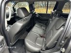 Nissan Pathfinder 3.0 D V6 LE EU5 - 8