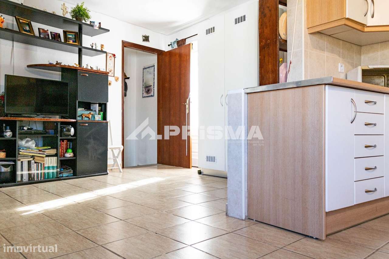 Moradia em banda para venda em Alcains-8