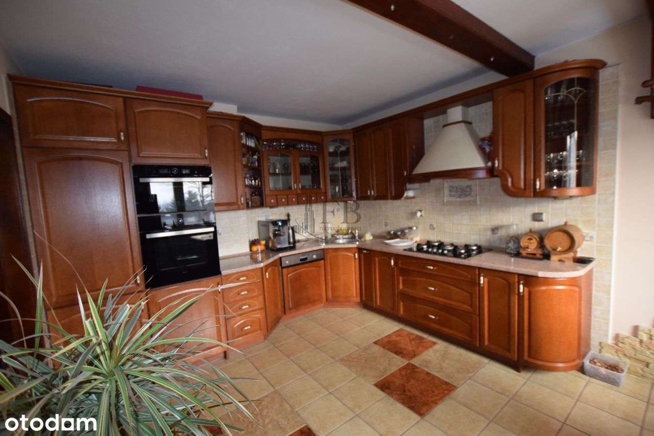 Super oferta!Dom z budynkami gospodarczymi w Łopie - Pełny obrazek: 4/6