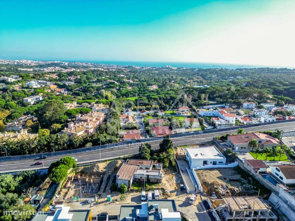 Terreno de 545 m² em Cascais (Alcabideche) - Grande imagem: 4/13