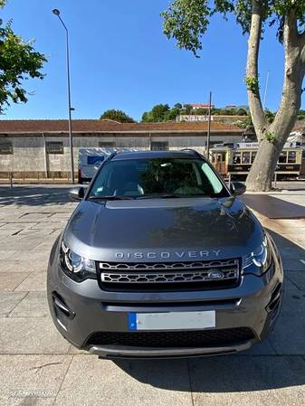 Land Rover Discovery Sport 2.0 TD4 HSE Luxury 7L Auto - 39