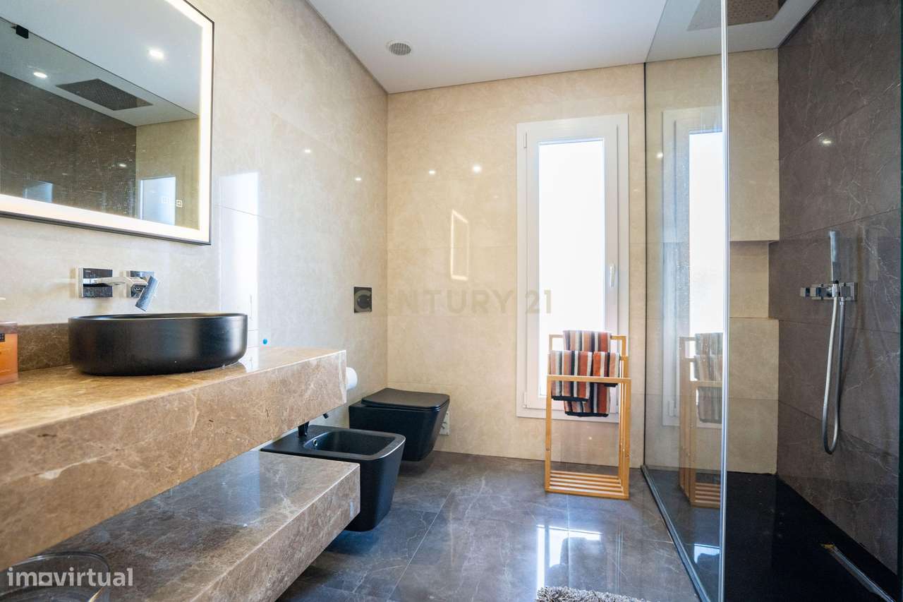Moradia de Luxo T3 junto a Sintra | Vila Verde-37