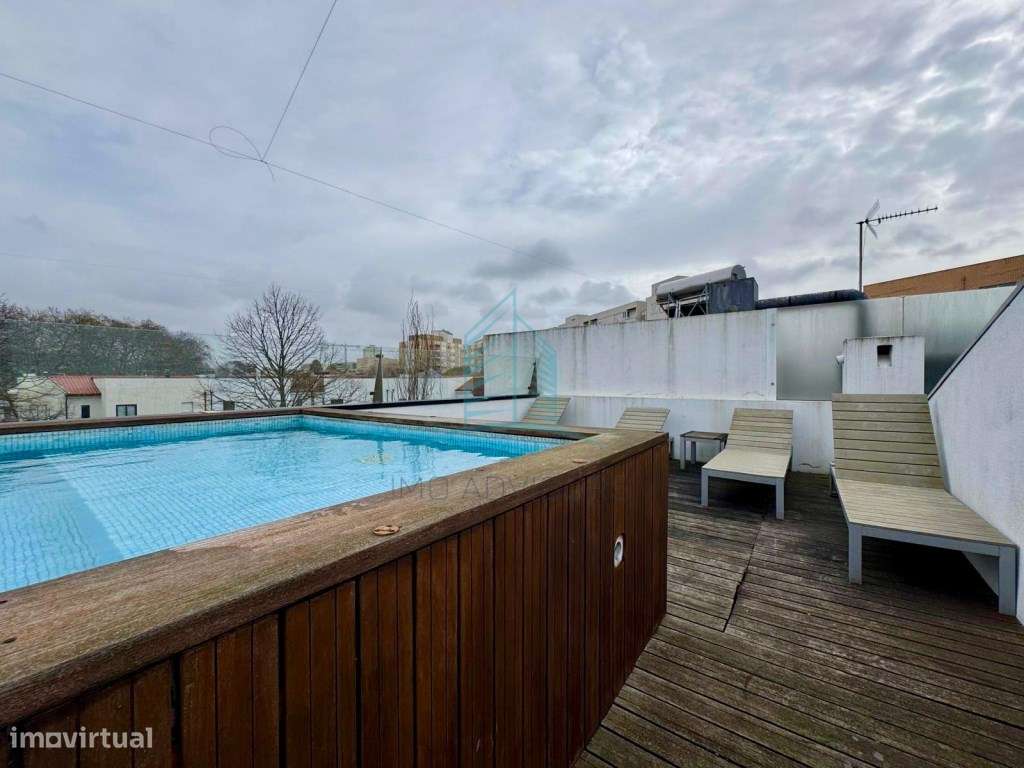 Moradia T4 com Piscina na cobertura-35