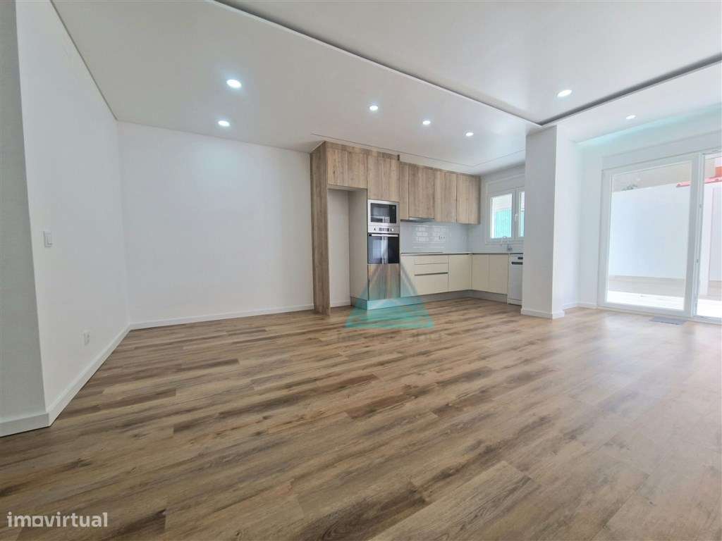 T3 Cruz de Pau ** Quintal * * REMODELADO-9