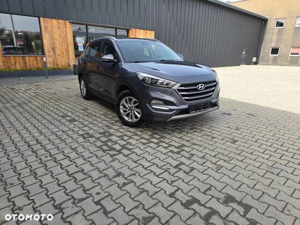 Hyundai Tucson 2.0 CRDi 2WD Trend - 10