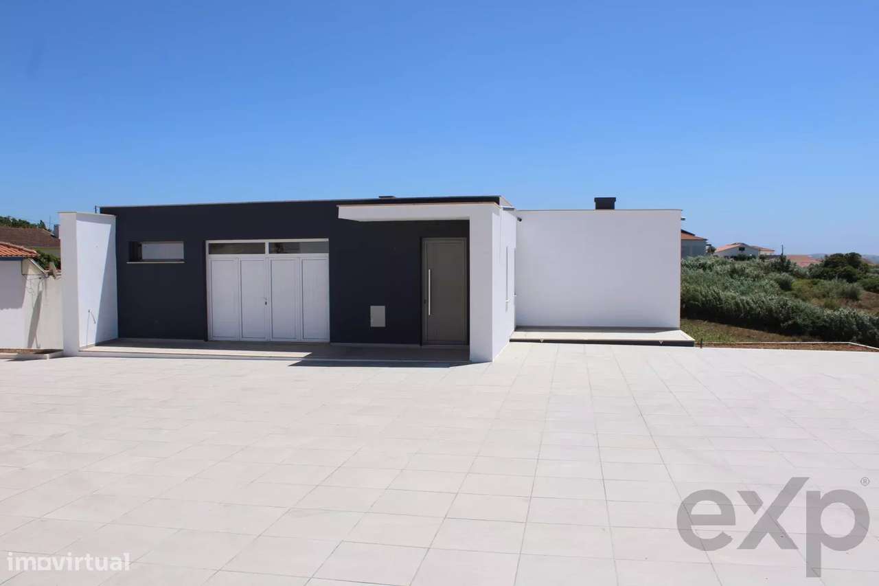 Casa Moderna com Piscina e Acessibilidade na Abelheira - Grande imagem: 4/60