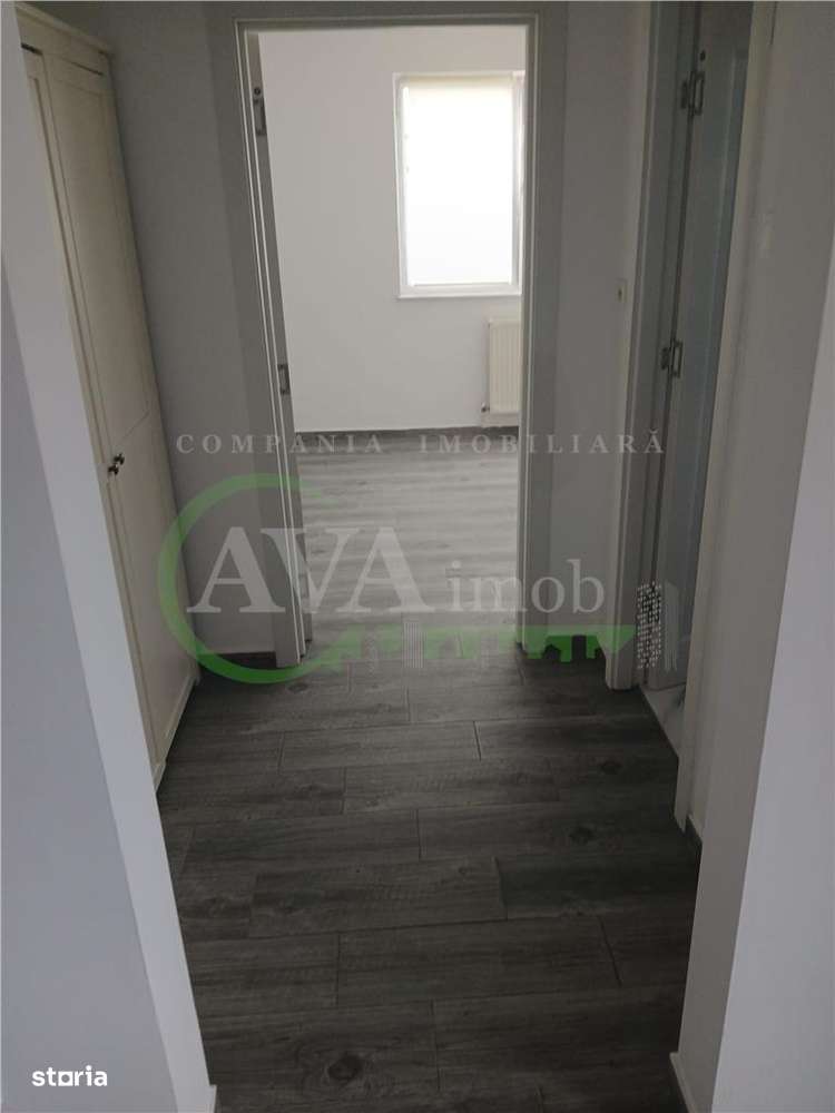 Apartament 2 camere renovat, zona Orizont-Bacau-6