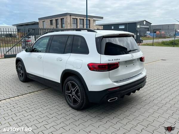 Mercedes-Benz GLB 200 d 4Matic 8G-DCT AMG Line - 2