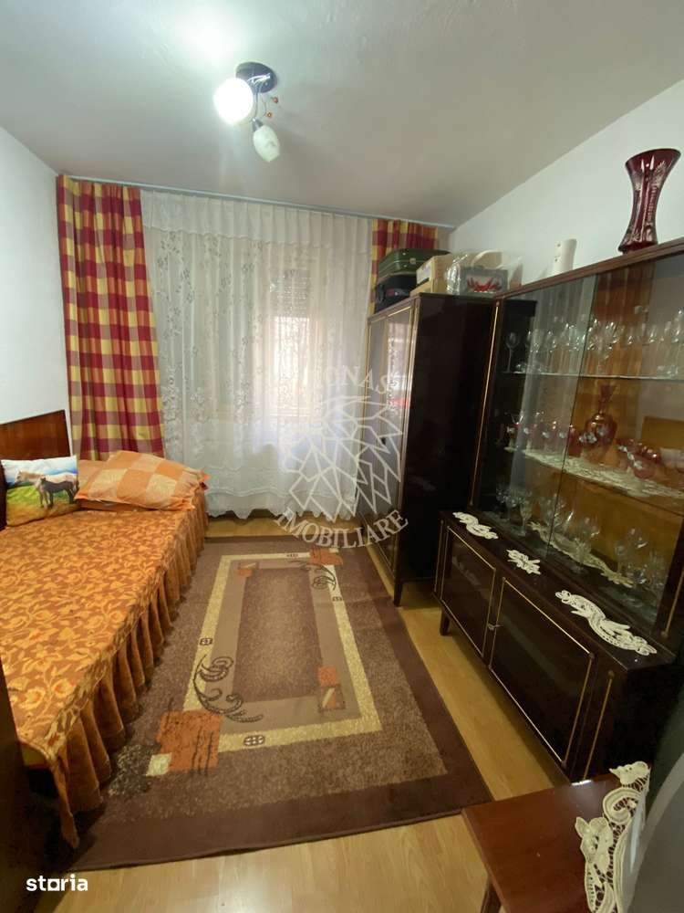 Apartament decomandat 100 mp-balcon-parcare-investitie-Dragos Voda - Imagine principală: 4/8