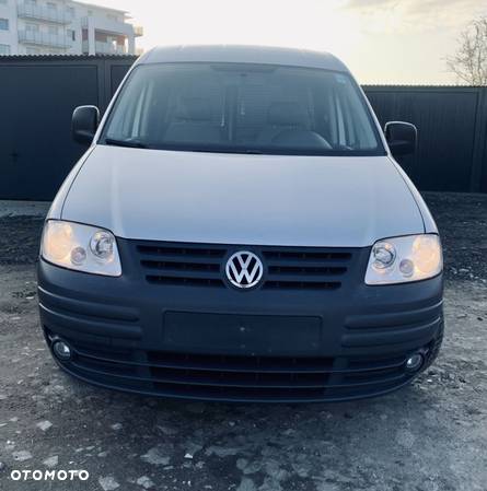 Volkswagen Caddy - 10