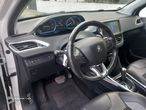 Peugeot 2008 1.6 e-HDi Allure 2-Tronic - 17