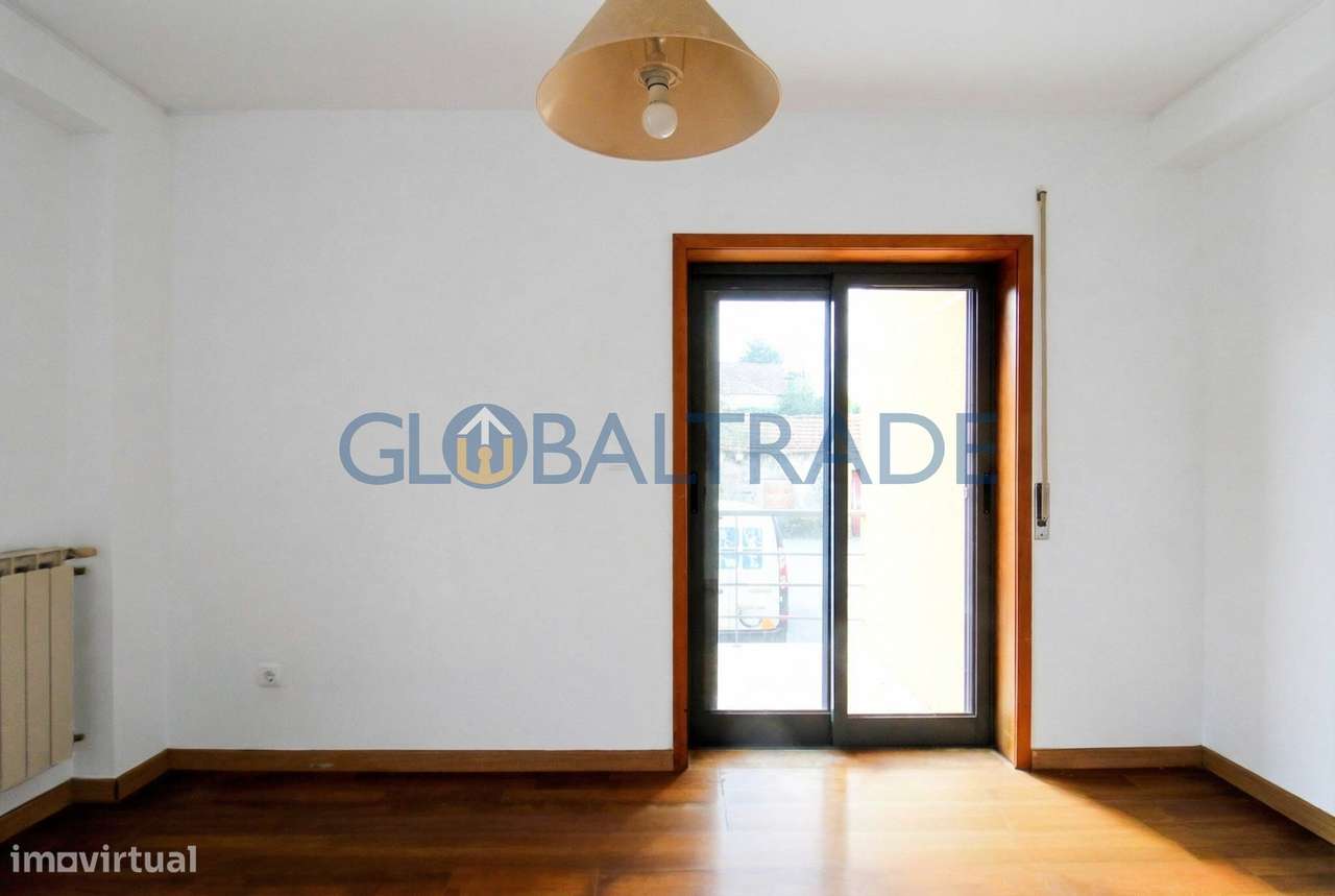 Apartamento T3 Renovado - Condomínio Fechado em Rio Tinto-26